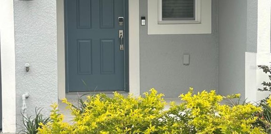 Touwnhouse à Wesley Chapel, Floride 3 chambres, 127.55 m2 № 2099708