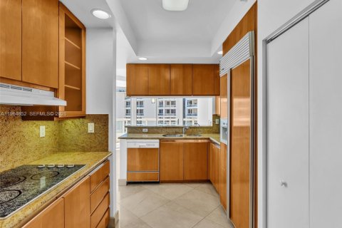 Condo in Aventura, Florida, 3 bedrooms  № 2027832 - photo 8
