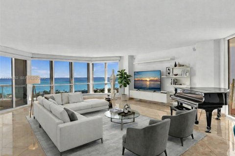 Condo in Aventura, Florida, 3 bedrooms  № 2027832 - photo 5