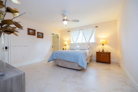 Купить виллу или дом в Пальметто-Бей, Флорида 4 спальни, 298.96м2, № 1969014 - фото 21