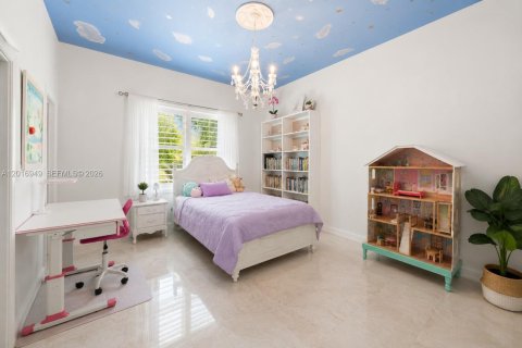 Villa ou maison à vendre à Pinecrest, Floride: 6 chambres, 422.98 m2 № 2254467 - photo 24