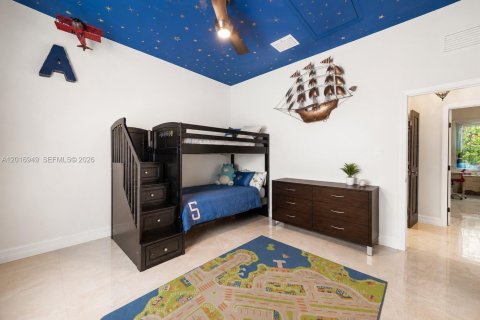 Villa ou maison à vendre à Pinecrest, Floride: 6 chambres, 422.98 m2 № 2254467 - photo 20