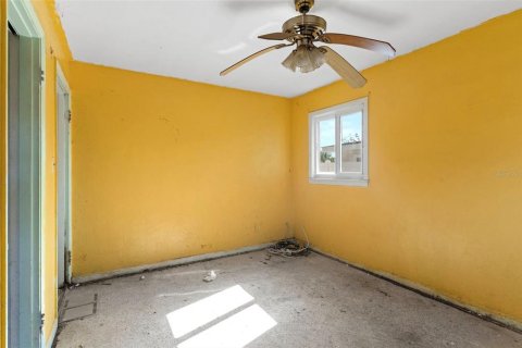House in Sarasota, Florida 3 bedrooms, 124.12 sq.m. № 1612859 - photo 23