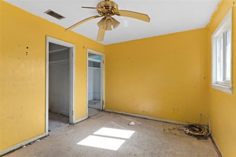 House in Sarasota, Florida 3 bedrooms, 124.12 sq.m. № 1612859 - photo 22