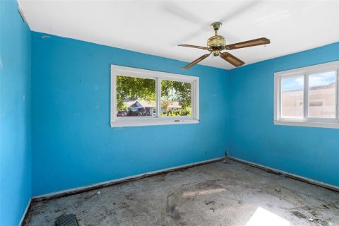 House in Sarasota, Florida 3 bedrooms, 124.12 sq.m. № 1612859 - photo 18