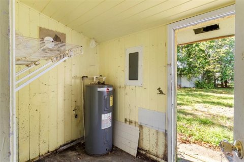 House in Sarasota, Florida 3 bedrooms, 124.12 sq.m. № 1612859 - photo 28