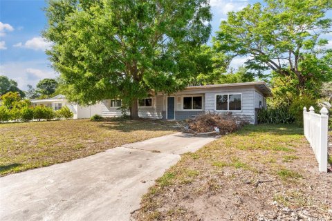 House in Sarasota, Florida 3 bedrooms, 124.12 sq.m. № 1612859 - photo 4