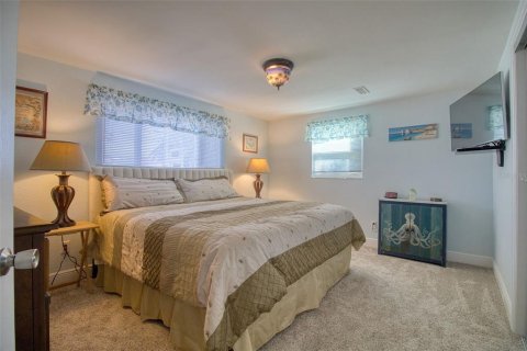 House in Hudson, Florida 2 bedrooms, 118.36 sq.m. № 2147459 - photo 16