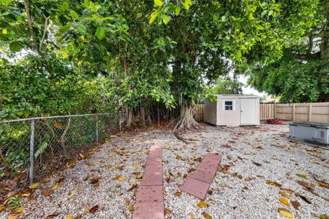 Casa en venta en North Miami, Florida, 3 dormitorios, 128.3 m2 № 1793447 - foto 26