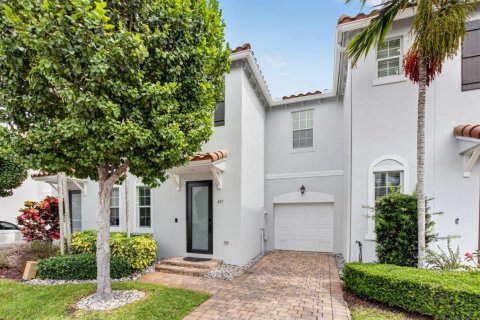 Adosado en Boynton Beach, Florida 3 dormitorios, 139.82 m2 № 2088319