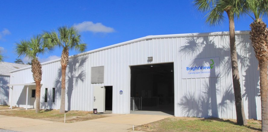 Propiedad comercial en Freeport, Florida 1114.83 m2 № 561983