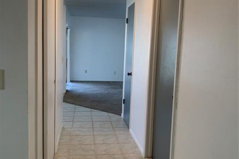 Villa ou maison à louer à Kissimmee, Floride: 4 chambres, 160.44 m2 № 2284995 - photo 7