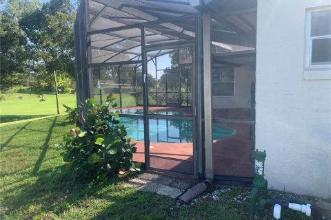 Villa ou maison à louer à Kissimmee, Floride: 4 chambres, 160.44 m2 № 2284995 - photo 25