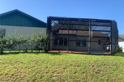 Villa ou maison à louer à Kissimmee, Floride: 4 chambres, 160.44 m2 № 2284995 - photo 27