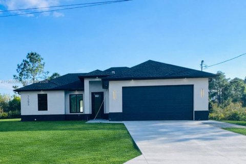 Дом в Лихай-Эйкерс, Флорида 3 спальни, 125.79м2 № 2026601