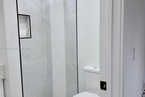 Villa ou maison à vendre à Lehigh Acres, Floride: 3 chambres, 125.79 m2 № 2026601 - photo 6