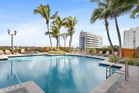 Купить кондоминиум в Майами, Флорида 3 спальни, 164.9м2, № 2049874 - фото 29