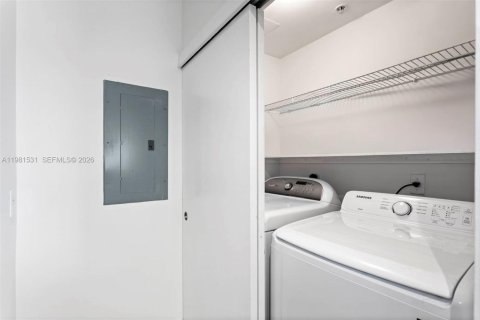 Купить кондоминиум в Майами, Флорида 3 спальни, 164.9м2, № 2049874 - фото 6