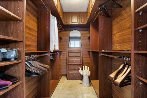 Купить кондоминиум в Майами, Флорида 3 спальни, 164.9м2, № 2049874 - фото 24