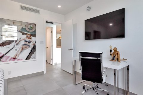 Condominio en venta en Hollywood, Florida, 2 dormitorios, 84.08 m2 № 2035173 - foto 7