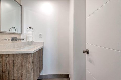 Condominio en venta en Hollywood, Florida, 2 dormitorios, 84.08 m2 № 2035173 - foto 22