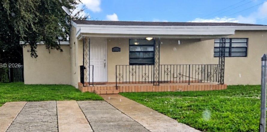 Villa ou maison à Hialeah, Floride 3 chambres, 116.22 m2 № 2426444