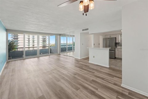 Купить кондоминиум в Клируотер, Флорида 4 комнаты, 93.83м2, № 2429199 - фото 8