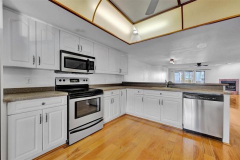 Copropriété à louer à Tierra Verde, Floride: 3 chambres, 137.03 m2 № 2406397 - photo 16