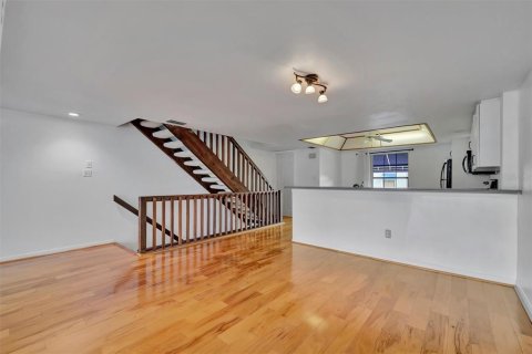Copropriété à louer à Tierra Verde, Floride: 3 chambres, 137.03 m2 № 2406397 - photo 9