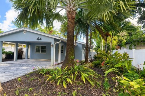 Villa ou maison à Fort Lauderdale, Floride 2 chambres, 91.51 m2 № 2431574