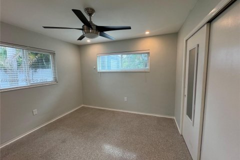 Villa ou maison à louer à Fort Lauderdale, Floride: 2 chambres, 91.51 m2 № 2431574 - photo 20