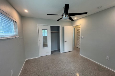 Villa ou maison à louer à Fort Lauderdale, Floride: 2 chambres, 91.51 m2 № 2431574 - photo 22