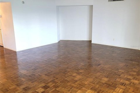 Condominio en venta en Sarasota, Florida, 2 dormitorios, 142.79 m2 № 1618778 - foto 7