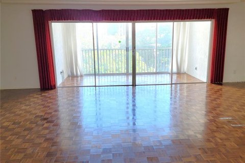 Condominio en venta en Sarasota, Florida, 2 dormitorios, 142.79 m2 № 1618778 - foto 2
