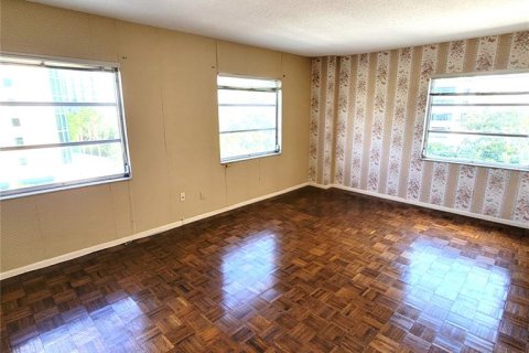 Condominio en venta en Sarasota, Florida, 2 dormitorios, 142.79 m2 № 1618778 - foto 9
