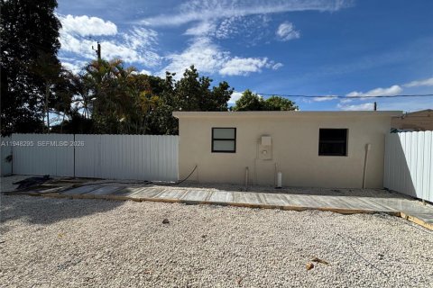 Снять в аренду коммерческую недвижимость в Хайалиа, Флорида 1 спальня, № 2004340 - фото 5