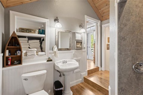 House in Nokomis, Florida 4 bedrooms, 350.61 sq.m. № 1614710 - photo 22