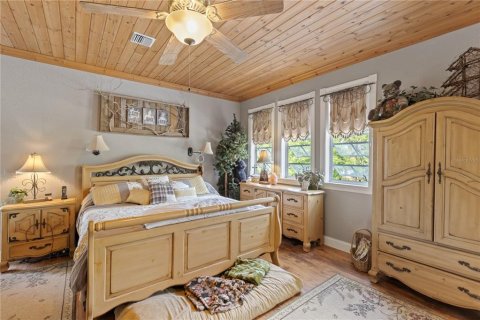House in Nokomis, Florida 4 bedrooms, 350.61 sq.m. № 1614710 - photo 20