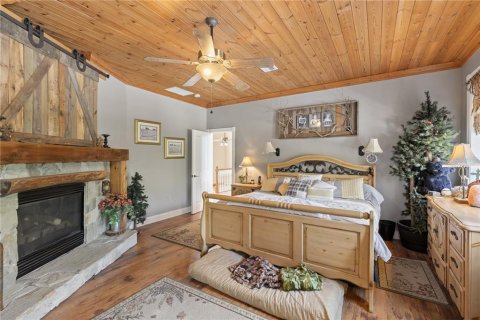 House in Nokomis, Florida 4 bedrooms, 350.61 sq.m. № 1614710 - photo 19
