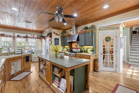 House in Nokomis, Florida 4 bedrooms, 350.61 sq.m. № 1614710 - photo 7