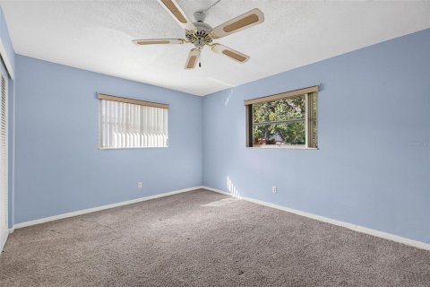 Villa ou maison à vendre à Seminole, Floride: 2 chambres, 153.2 m2 № 2436725 - photo 12