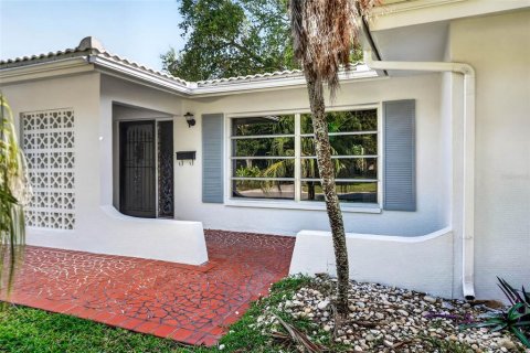 Villa ou maison à vendre à Seminole, Floride: 2 chambres, 153.2 m2 № 2436725 - photo 3
