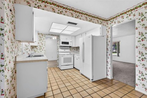 Villa ou maison à vendre à Seminole, Floride: 2 chambres, 153.2 m2 № 2436725 - photo 6