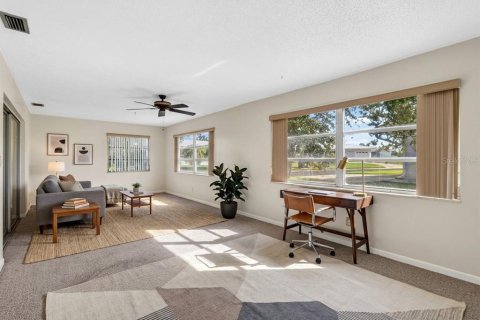 Villa ou maison à vendre à Seminole, Floride: 2 chambres, 153.2 m2 № 2436725 - photo 13