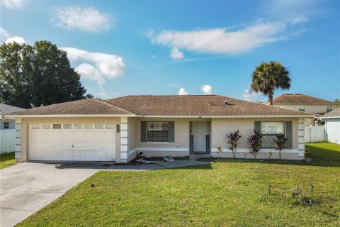 House in Kissimmee, Florida 3 bedrooms, 133.5 sq.m. № 1865947 - photo 1
