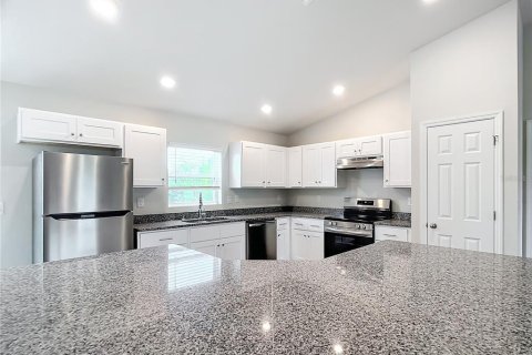 Casa en venta en Port Charlotte, Florida, 4 dormitorios, 150.22 m2 № 1910803 - foto 5