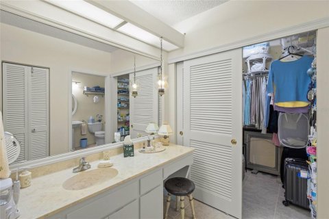 Villa ou maison à vendre à Sarasota, Floride: 3 chambres, 155.98 m2 № 2202594 - photo 27