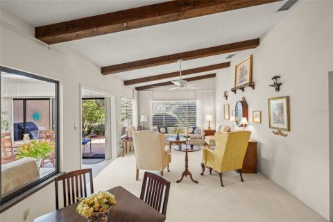 Villa ou maison à vendre à Sarasota, Floride: 3 chambres, 155.98 m2 № 2202594 - photo 10