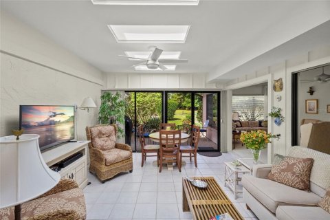 Villa ou maison à vendre à Sarasota, Floride: 3 chambres, 155.98 m2 № 2202594 - photo 18