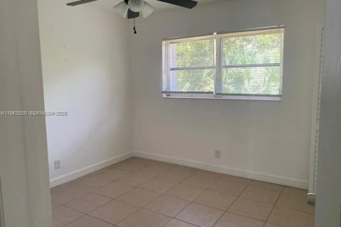 Apartment in Boynton Beach, Florida 2 bedrooms, 69.77 sq.m. № 2023920 - photo 11